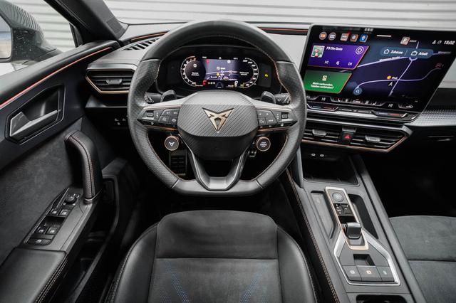 Cupra Leon Sportstourer ST 2,0 TSI DSG 4x4 VZ - LAGER 