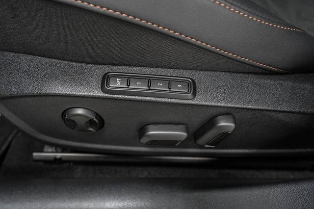 Cupra Leon Sportstourer ST 2,0 TSI DSG 4x4 VZ - LAGER 