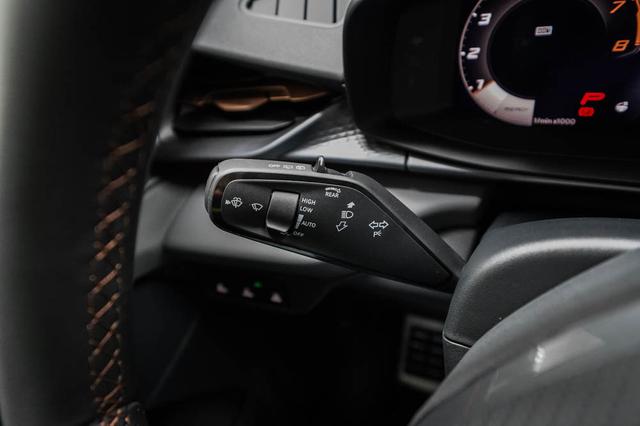 Cupra Terramar 2,0 TSI DSG 4x4 VZ - LAGER 