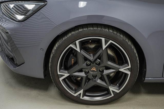 Cupra Leon Sportstourer ST 2,0 TSI DSG 4x4 VZ - LAGER 