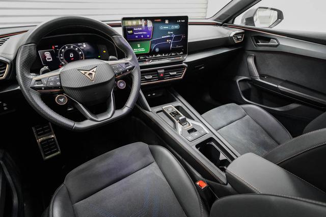 Cupra Leon Sportstourer ST 2,0 TSI DSG 4x4 VZ - LAGER 