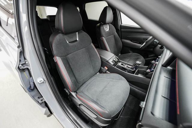 Hyundai TUCSON 1,6 T-GDI DCT 4WD MHEV N-Line - LAG -LAG. 