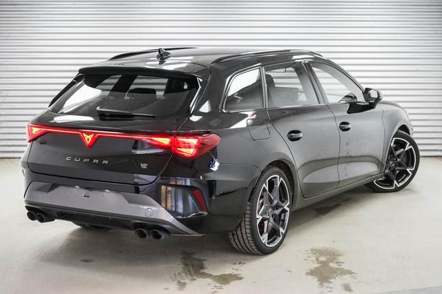 Cupra Leon Sportstourer ST 2,0 TSI DSG 4x4 VZ - LAGER 