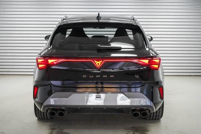 Cupra Leon Sportstourer ST 2,0 TSI DSG 4x4 VZ - LAGER 