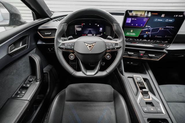 Cupra Leon Sportstourer ST 2,0 TSI DSG 4x4 VZ - LAGER 