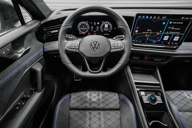 Volkswagen Tiguan 2,0 TDI DSG 4Motion R-Line - LAGER 