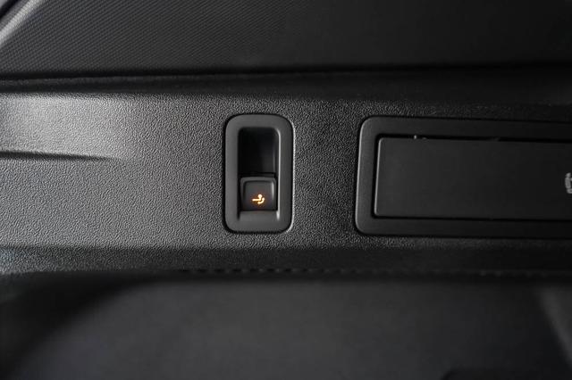 Volkswagen Tiguan 2,0 TDI DSG 4Motion R-Line - LAGER 