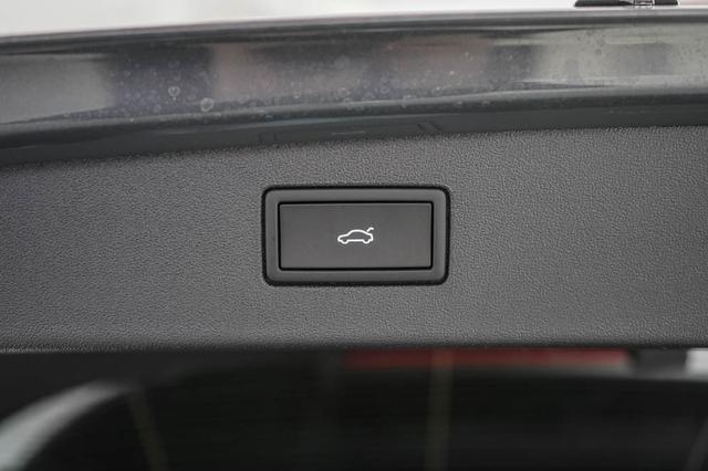 Volkswagen Tiguan 2,0 TDI DSG 4Motion R-Line - LAGER 