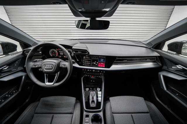 Audi A3 Sportback 40 TFSI S-tronic quattro S-Li -LAG. 