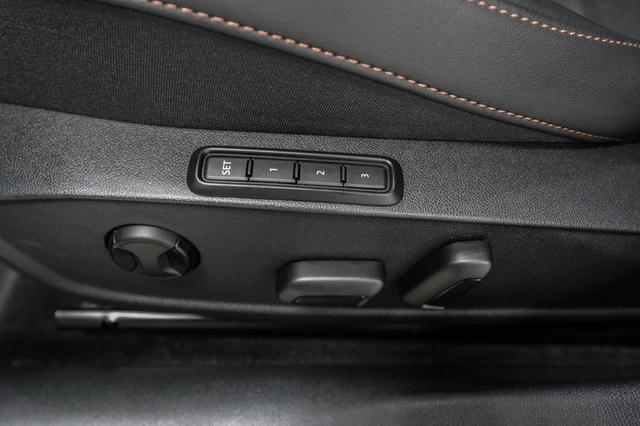 Cupra Leon Sportstourer ST 2,0 TSI DSG 4x4 VZ - LAGER 