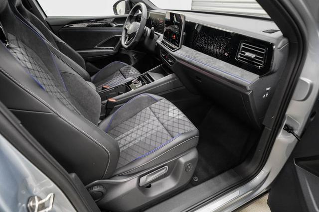 Volkswagen Tiguan 2,0 TDI DSG 4Motion R-Line - LAGER 