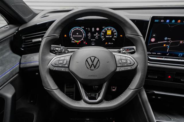 Volkswagen Tiguan 2,0 TDI DSG 4Motion R-Line - LAGER 