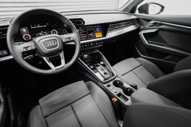 Audi A3 Sportback 40 TFSI S-tronic quattro S-Li -LAG. 