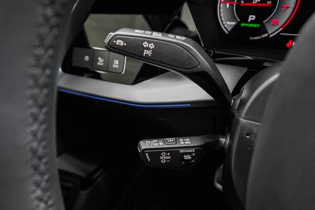 Audi A3 Sportback 40 TFSI S-tronic quattro S-Li -LAG. 