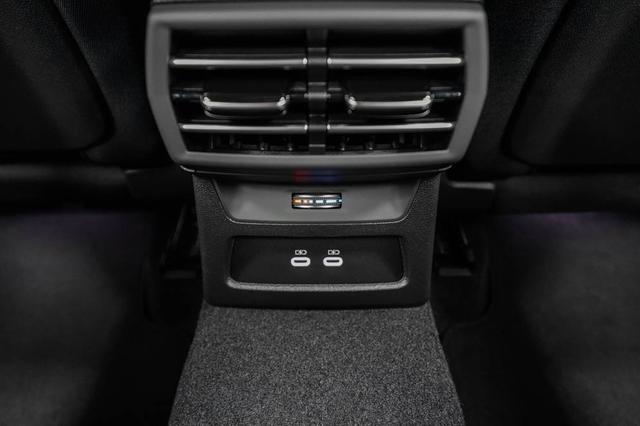 Audi A3 Sportback 40 TFSI S-tronic quattro S-Li -LAG. 