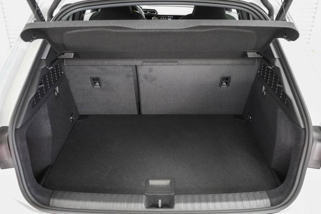 Audi A3 Sportback 40 TFSI S-tronic quattro S-Li -LAG. 