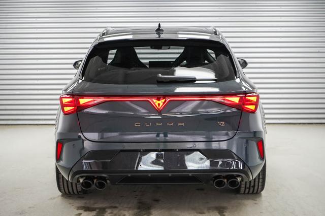 Cupra Leon Sportstourer ST 2,0 TSI DSG 4Drive VZ Extreme - LAGER 