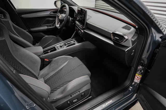 Cupra Leon Sportstourer ST 2,0 TSI DSG 4Drive VZ Extreme - LAGER 