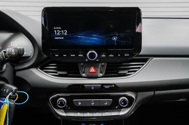 Hyundai i30 Kombi 1,0 T-GDI DCT - LAGER 