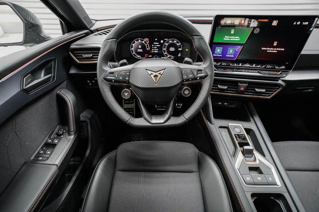 Cupra Leon Sportstourer ST 1,5 eTSI DSG Kombi - LAGER 