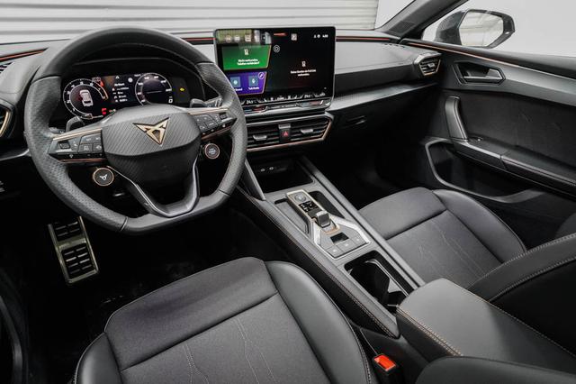 Cupra Leon Sportstourer ST 1,5 eTSI DSG Kombi - LAGER 
