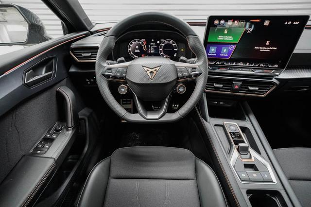 Cupra Leon Sportstourer ST 1,5 eTSI DSG Kombi - LAGER 