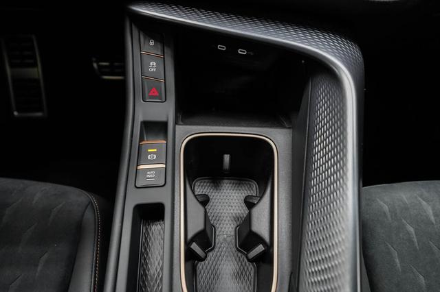 Cupra Terramar 1,5 eTSI DSG - LAGER 