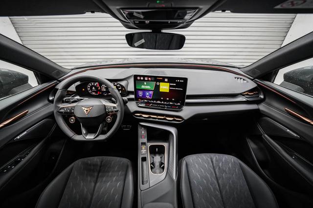 Cupra Terramar 1,5 eTSI DSG - LAGER 