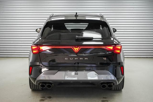Cupra Leon Sportstourer ST 2,0 TSI DSG 4x4 VZ - LAGER 
