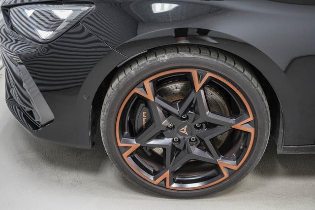 Cupra Leon Sportstourer ST 2,0 TSI DSG 4x4 VZ - LAGER 
