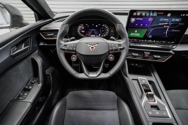 Cupra Leon Sportstourer ST 2,0 TSI DSG 4x4 VZ - LAGER 