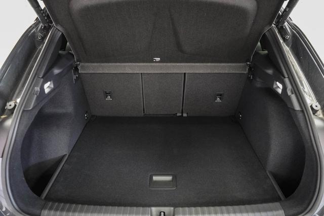 Cupra Terramar 1,5 eTSI DSG - LAGER 