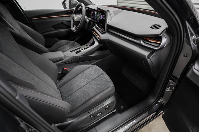 Cupra Terramar 1,5 eTSI DSG - LAGER 
