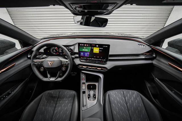 Cupra Terramar 1,5 eTSI DSG - LAGER 
