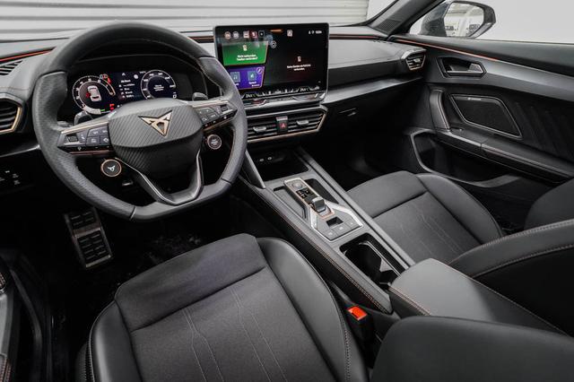 Cupra Formentor 1,5 eTSI DSG - LAGER 
