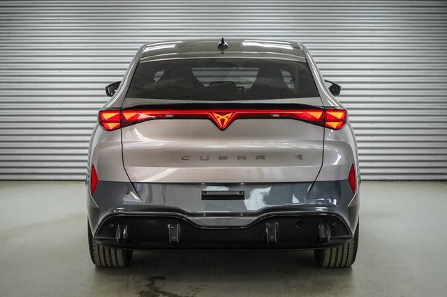 Cupra Tavascan 77 kWh 4Drive VZ Adrenalin - LAGER 