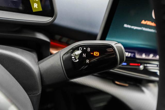 Cupra Tavascan 77 kWh 4Drive VZ Adrenalin - LAGER 