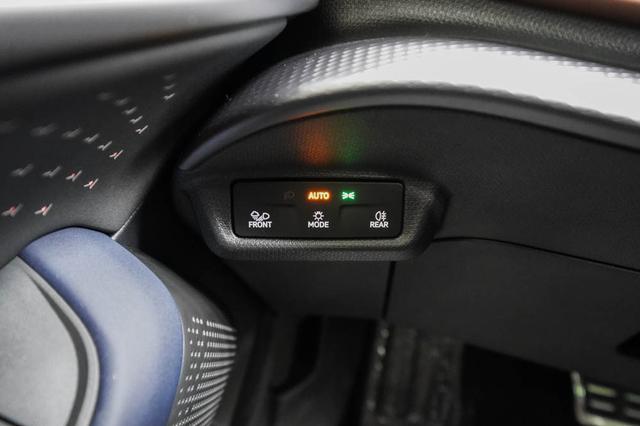 Cupra Tavascan 77 kWh 4Drive VZ Adrenalin - LAGER 