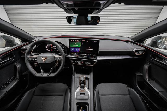 Cupra Leon Sportstourer ST 2,0 TSI DSG 4x4 - LAGER 