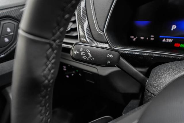 Volkswagen T-Cross 1,5 TSI DSG R-Line - LAGER 