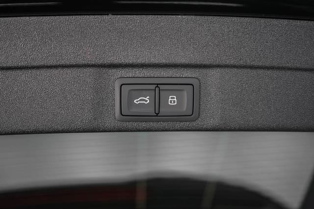 Audi A5 Avant 2,0 TFSI S tronic quattro S-line -LAG. 