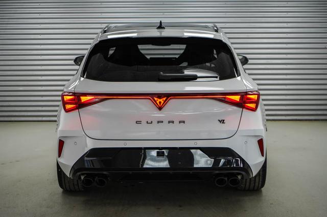 Cupra Leon Sportstourer ST 2,0 TSI DSG 4Drive VZ Extreme - LAGER 