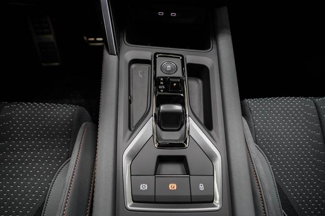 Cupra Leon Sportstourer ST 2,0 TSI DSG 4Drive VZ Extreme - LAGER 