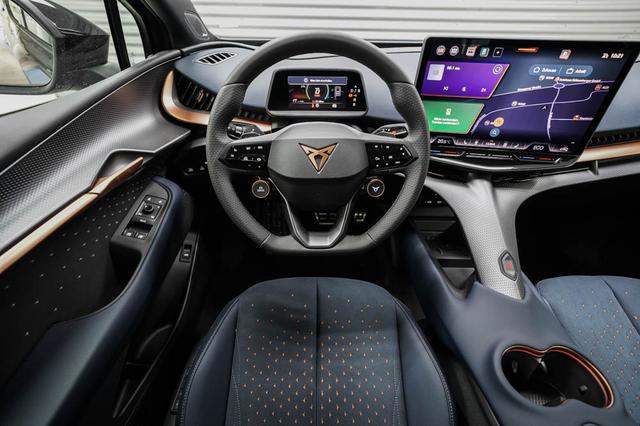 Cupra Tavascan 77 kWh 4Drive VZ Adrenalin - LAGER 
