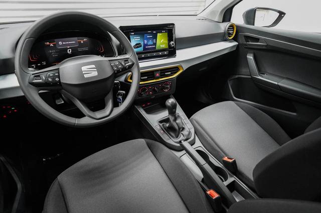 Seat Arona neues Modell 1,0 TSI Reference - LAGER 