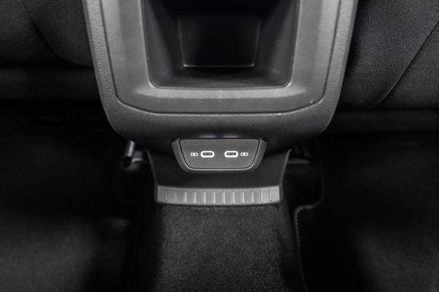 Volkswagen T-Cross 1,0 TSI DSG R-Line - LAGER 
