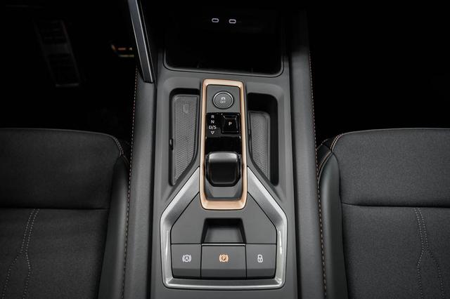 Leon Sportstourer ST 1,5 eTSI DSG Kombi - LAGER 