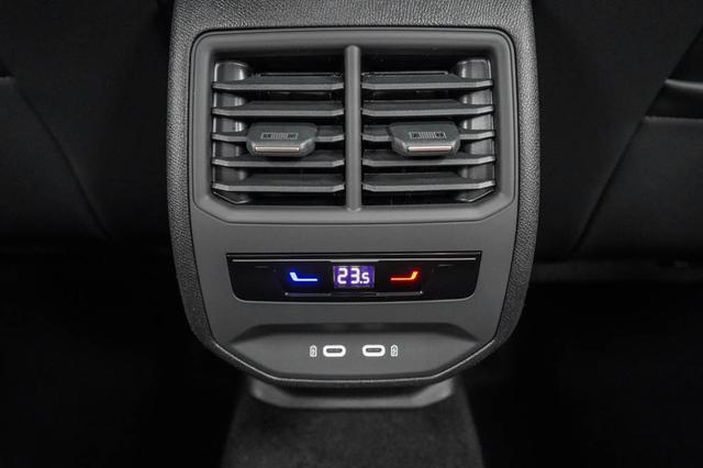 Leon Sportstourer ST 1,5 eTSI DSG Kombi - LAGER 