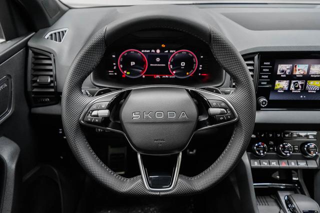 Skoda Karoq 2,0 TDI DSG 4x4 Sportline - LAGER 