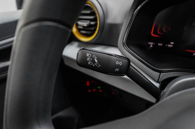 Seat Arona neues Modell 1,0 TSI Reference - LAGER 